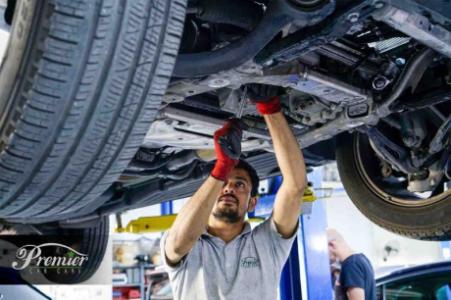 Luxury Auto Workshop in Dubai – Premier Car Care