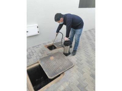 Pest control and cleaning service Al Warqaa