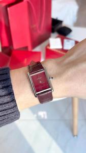 Cartier Tank Must - Burgundy Dial