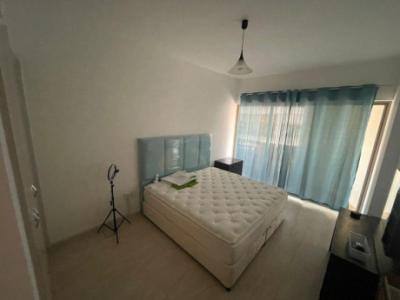 Couple & Family Room