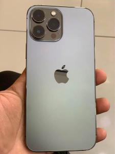 iPhone 13 pro max grey
