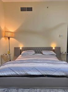 Luxurious king size bed with 12 inch mattress