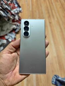 Samsung zfold 7 silver