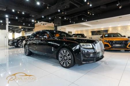 2021 !! GCC !! ROLLS ROYCE GHOST 2021 WITH ORANGE INTERIOR // UNDER WARRANTY AND SERVICE CONTRACT !!
