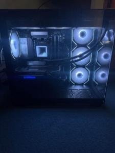 Custom HIGH-End GAMING PC