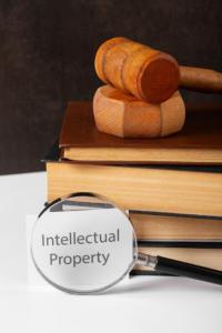 Resolve IP Infringement Disputes in UAE | Trademark Legal Experts Dubai