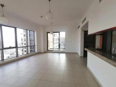 Spacious | High Floor | Canal view | Great Layout