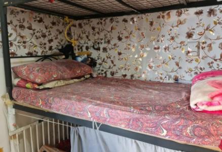 Bed Space Available for 2 Persons (Rent : 300 AED)