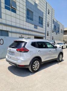 Nissan Rogue SV (Xtrail)