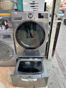 LG washing machine 24kg with mini washer 3.5 kg stock condition