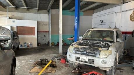 289sm Garage for Sale in Umm Ramool