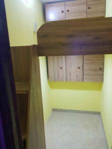 Partition available 0527902945