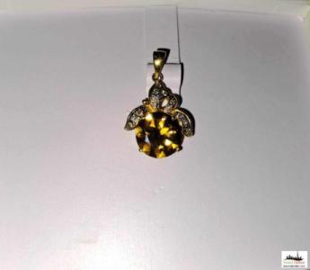 Beautiful Yellow Zargon Pendant For Sale