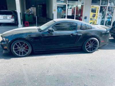 Mustang GT. 2011. GCC