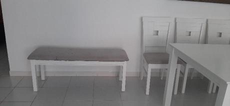 Dining table for 800aed