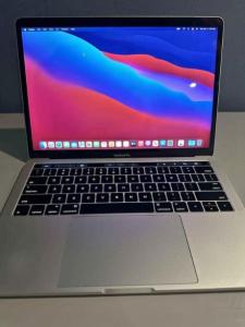 MacBook Pro Touchbar