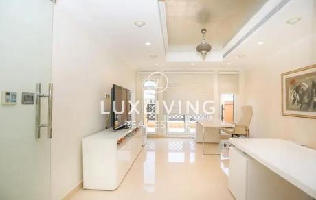 Exclusive | Upgraded 4BR | Fully Equipped Kitchen