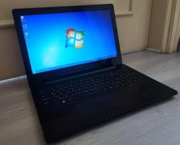 Laptop for AED 250