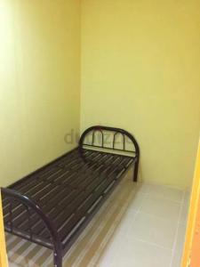 BED SPACES FREE DEWA & WIFI AVAILABLE IN UNION/BANIYAS METRO STN DEIRA DUBAI