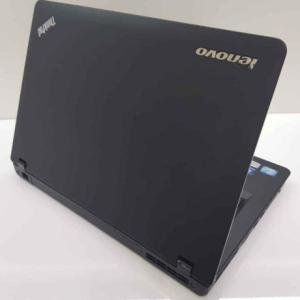 Lenovo ThinkPad Edge E") Intel® Core™ i3 6 GB DDR3-SDRAM 500 GB Intel® HD Graphics 3000 Windo