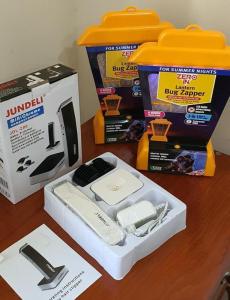 Jundeli trimmer mini chrome compact power new never used and two peices of bag Zapper