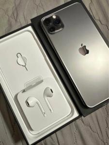 For Sale iPhone 11 Pro Max 64GB