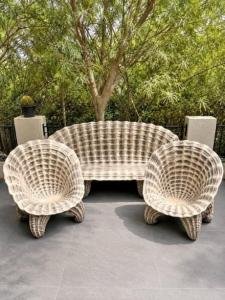 Luxury GRC Giant Clam Shell Garden Furniture Set