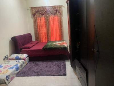 1 bed 1 bath Room only