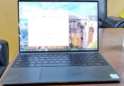 Dell XPS 13. Intel(R) Core(TM) I5