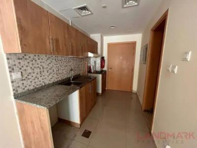 Studio with Big Terrace and Sunlight Rooms with Modern Layout