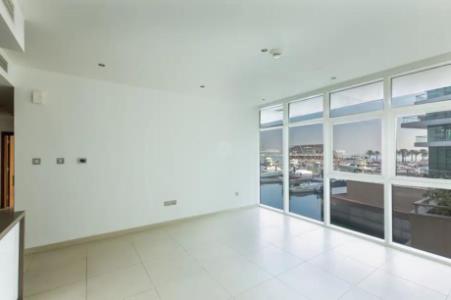 EXCLUSIVE|Direct marina sea views|Call now to view