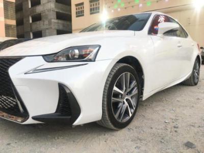 2019 American lexus is300