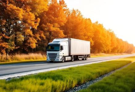 Land Freight Services in Dubai | Yasai Logistics