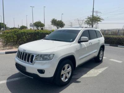 Jeep grand cherokee GCC 2012 urgent sale