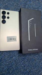 Samsung S25 ultra original phone clean