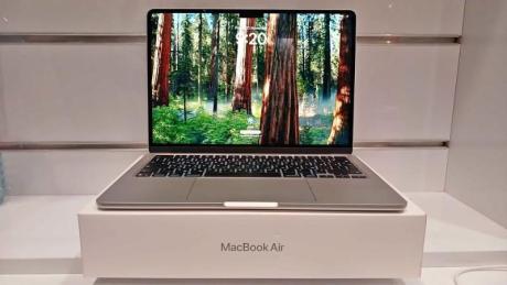 MacBook M4 – 2025 Model | Almost New