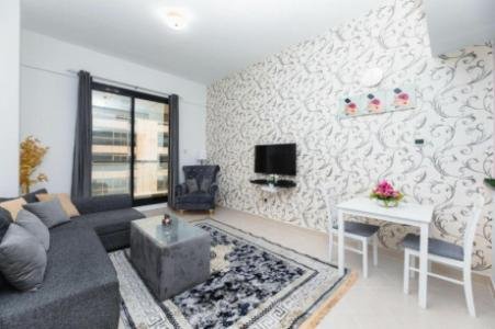 1 bhk available in Marina with Full Marina View