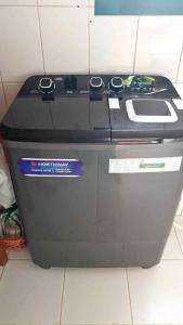 Washing machine - used for 1 month. Fixed price