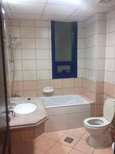 1 MONTH RENT FREE SPACIOUS 2 B/R HALL APART AVAILABLE IN AL NAHDA SHARJAH EASY ACCESS TO DUBAI