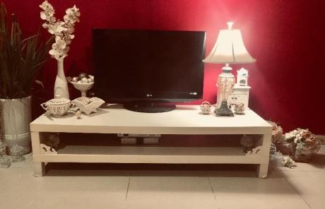 IKEA TV/display Table