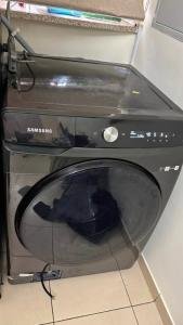 SAMSUNG 18KG washer and Dryer