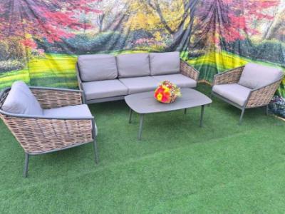 5 seater garden set woven in waves