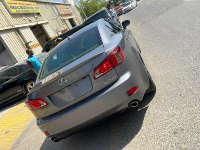 Lexus is250 2012