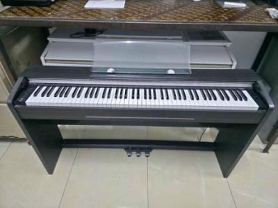 The Casio Privia PX-720