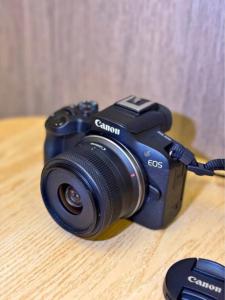 Camera Canon EOS R50 Mirrorless