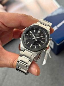 Casio Edifice Bluetooth with sapphire crystal