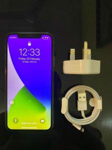 iPhone X Silver Colour with FaceTime and Accessories