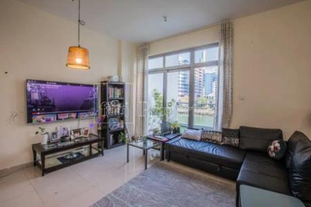 Spacious Villa located in Dubai Marina waterfront