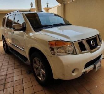 2014 Nissan armada le full option
