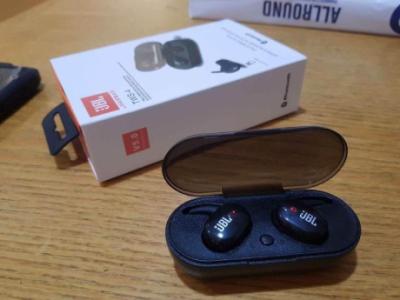JBL TWS 4 Earbuds @ 50 AED
